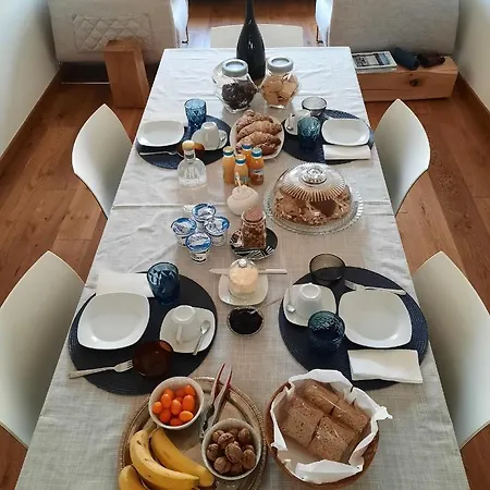 1885 ゲストハウス Ruoti